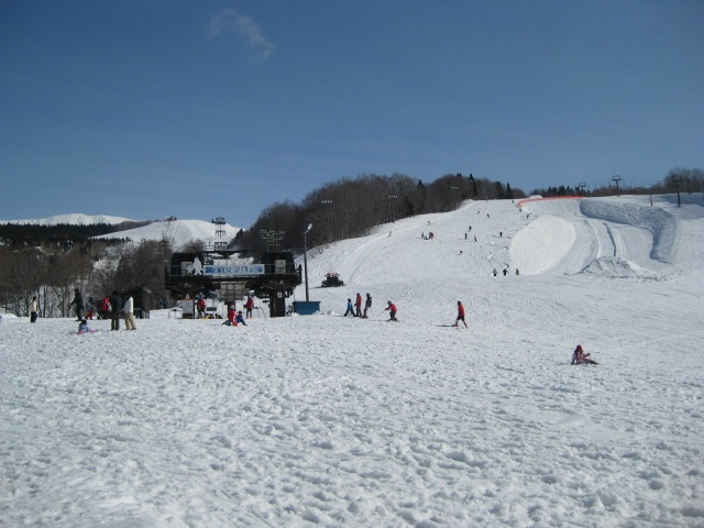 湯殿山スキー場