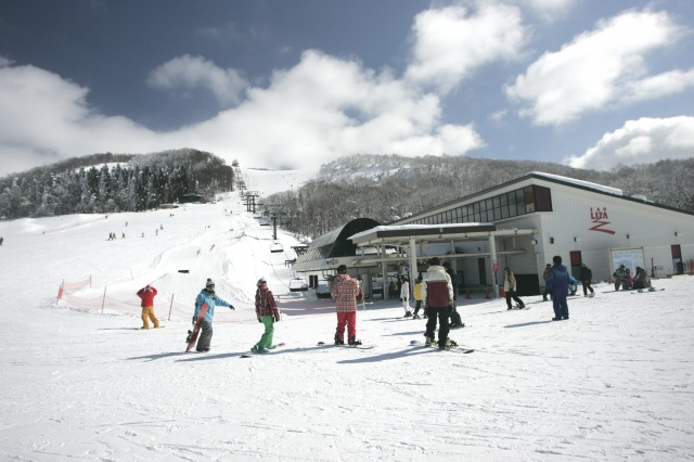すぐそこに樹氷の森のファミリーゲレンデ