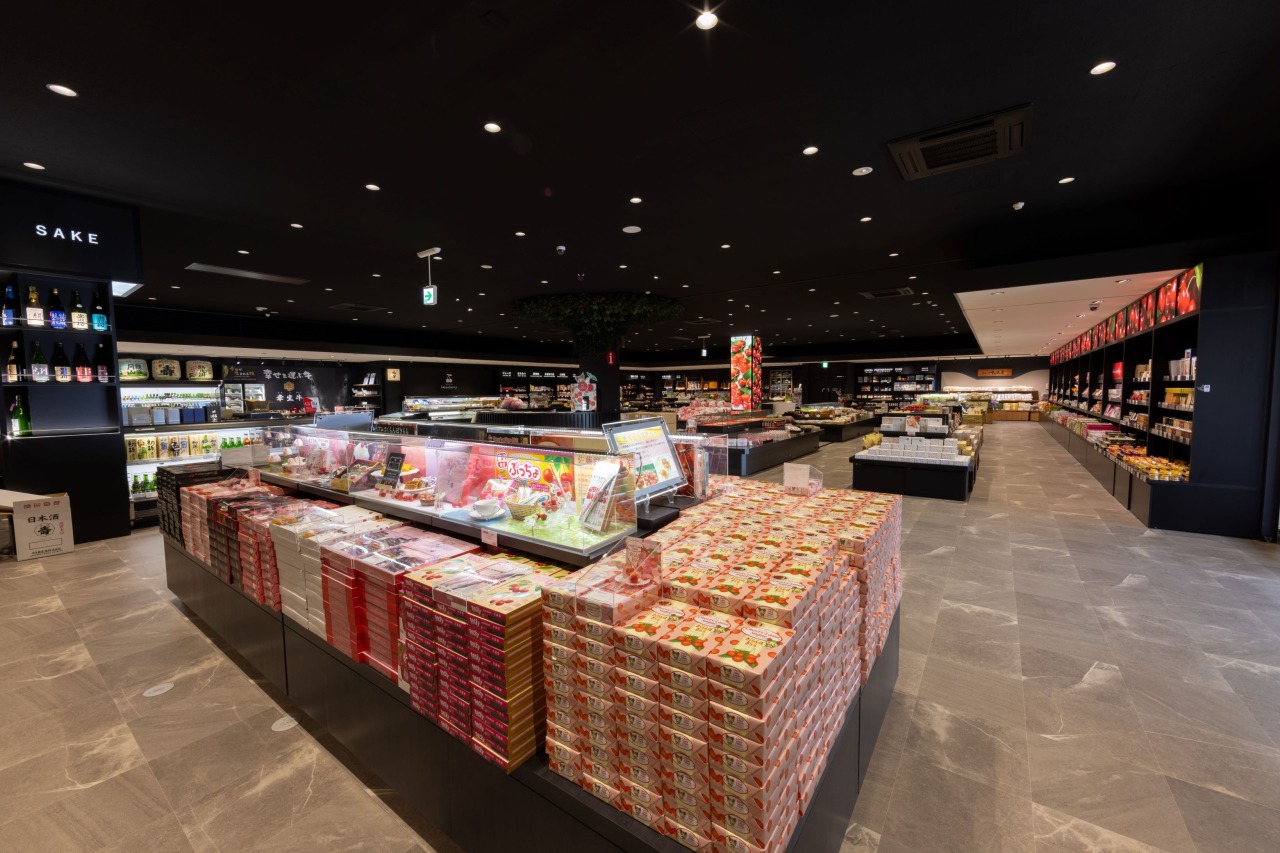 Michi-no-Eki Sagae Cherry Land